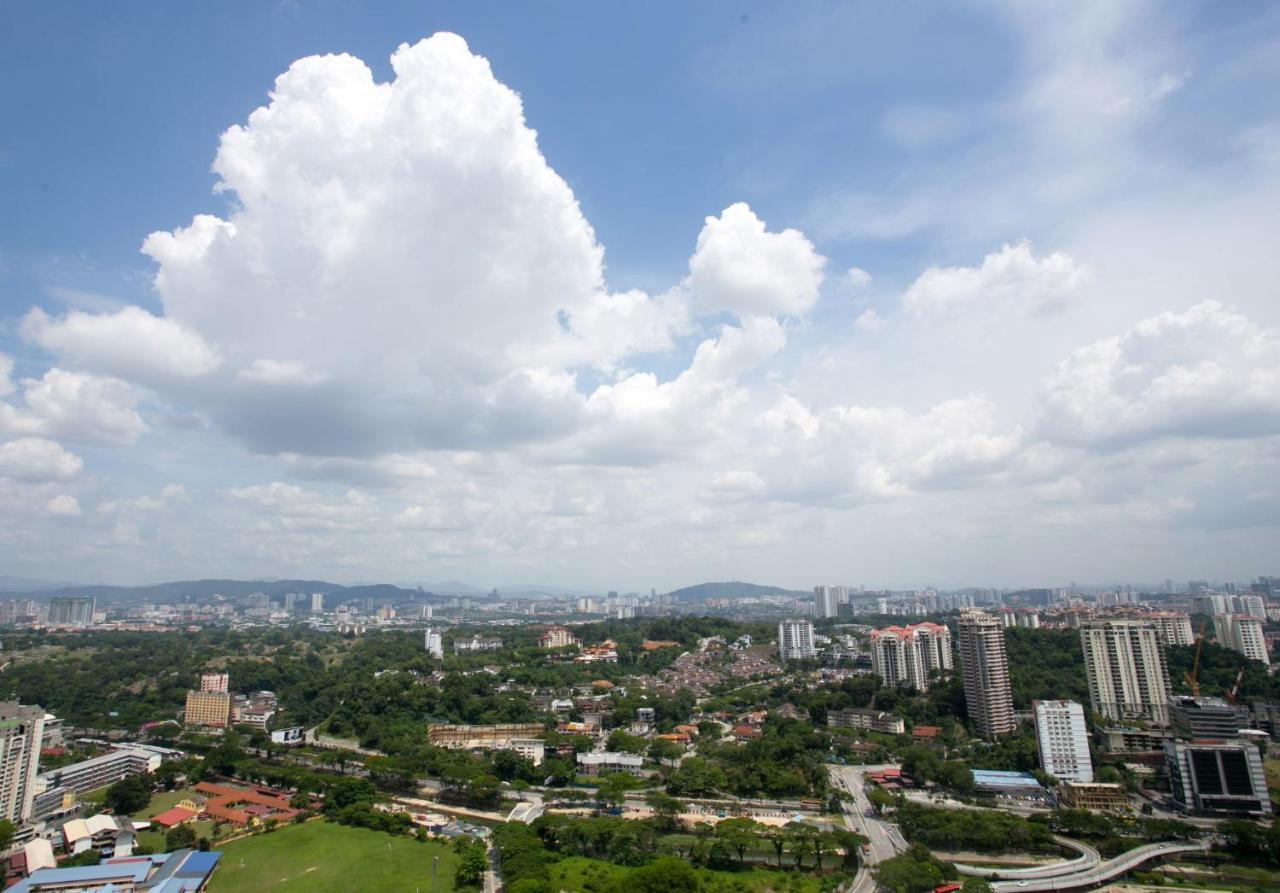 Kl Sentral, Est Bangsar By Skylimit Suites Куала Лумпур Екстериор снимка