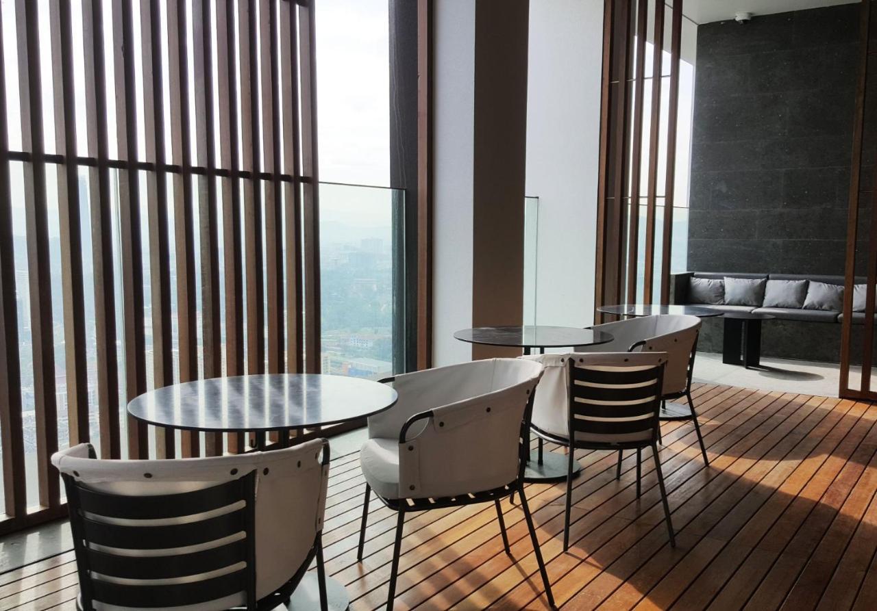 Kl Sentral, Est Bangsar By Skylimit Suites Куала Лумпур Екстериор снимка